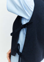 Load image into Gallery viewer, Signe vest