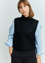 Load image into Gallery viewer, Signe vest